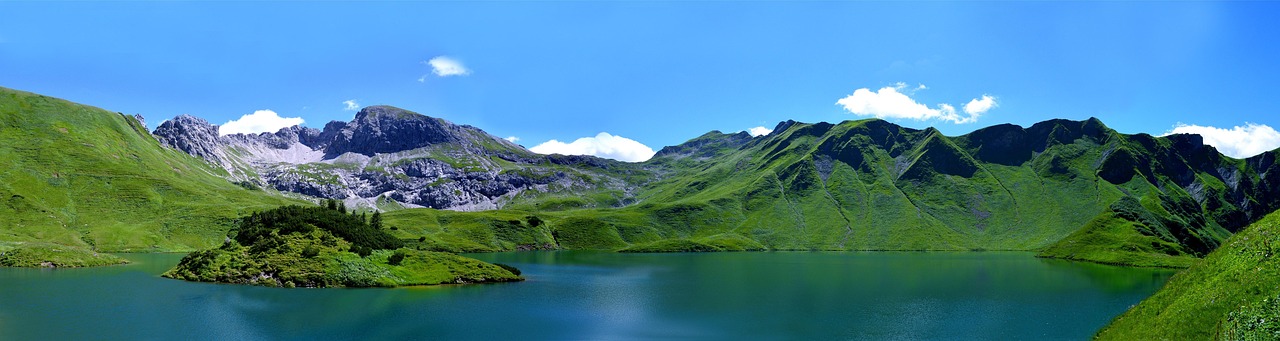 entdecken sie die schönheit der natur: von majestätischen bergen bis zu ruhigen seen, lassen sie sich inspirieren von der vielfalt und erhabenheit unserer umgebung.